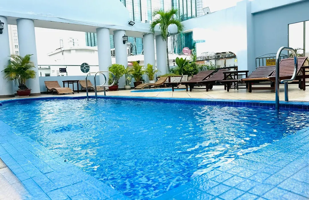 Huong Sen Hotel-1